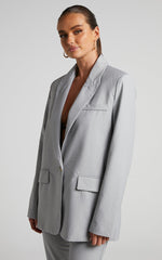 Caralina Blazer - Oversized Single Breasted Blazer in Light Grey