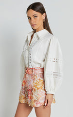 Amalie The Label - Julessa Linen Blend Puff Sleeve Lace Detail Blouse in White