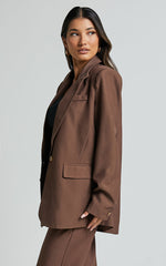 Caralina Blazer - Oversized Single Breasted Blazer in Chocolate