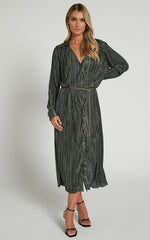 Donelli Midi Dress - Plisse Oversized Collared Shirt Dress in Olive