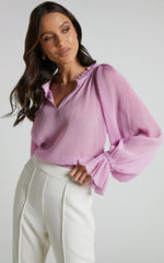Kerray Top - V Neck Long Sleeve Pleated Top in Lilac