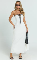 Lashara Midi Linen Blend Dress - Strapless Contrast Dress in White