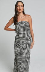 Runaway The Label - Rina Maxi Dress in Bonn Print