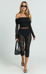 Roxanna Pants - Low Rise Lace Side Split Capri Pants in Black
