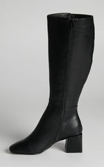Therapy - Wolf Boots in Black Matte PU