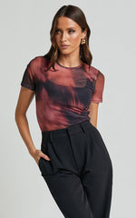 Tianna Top - Scoop Neck Short Sleeve Mesh Top in Red Blur