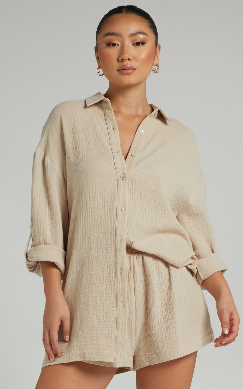 Ronaele Shirt - Collared Basic Shirt in Neutral