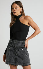 Gennlee Mini Skirt - Cotton Contrast Denim Skirt in Black Acid Wash