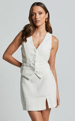 Iggy Vest - Button Through Boucle Vest in Cream