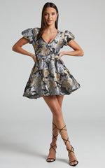 Brailey Jacquard Mini Dress - Puff Sleeve Dress in Black, Silver and Gold
