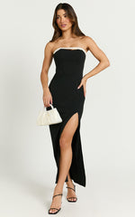 Perlita Midi Dress - Sleeveless Pearl band detailing Dress in Black